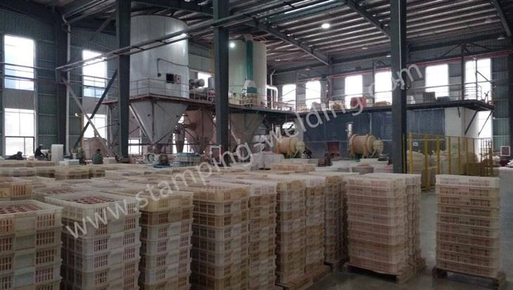 Ceramic powder mixing powder